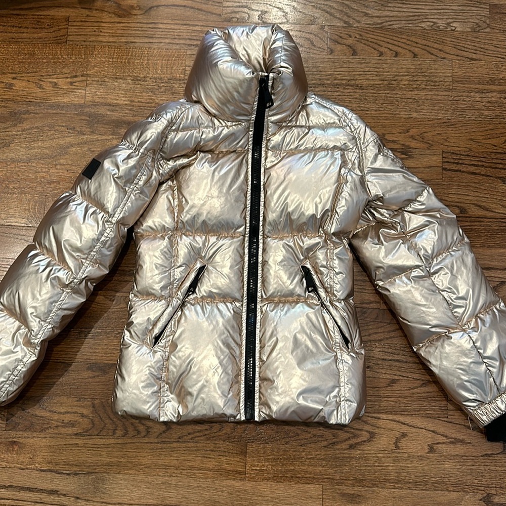 SAM. Freestyle Down Puffer Jacket Color: Rose Gold Size: Girl’s 14 y.o.